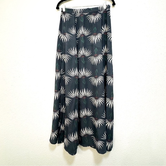 Lulu’s Trancoso Dusty Blue Floral Dandelion Flower Maxi High Slit Skirt M - Picture 3 of 6